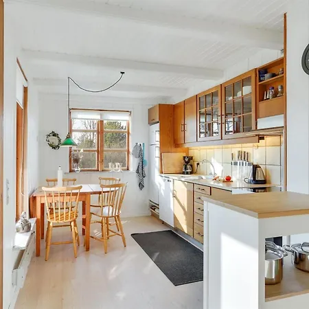 Jaike - 350m From The Sea By Interhome Feriehus
