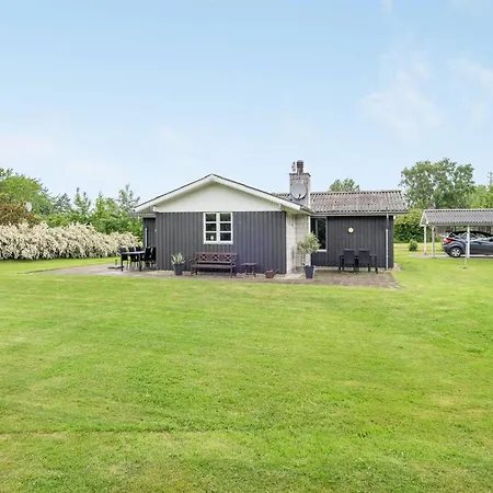 Jaike - 350m From The Sea By Interhome Feriehus